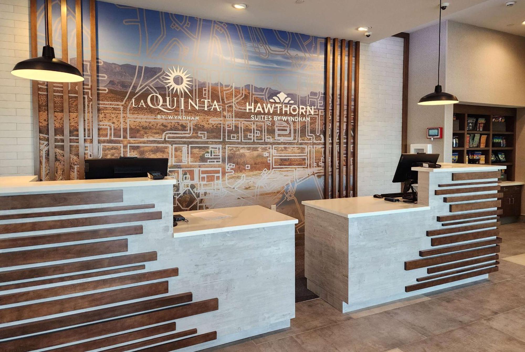 La Quinta Inn & Suites By Wyndham Del Río Exterior foto